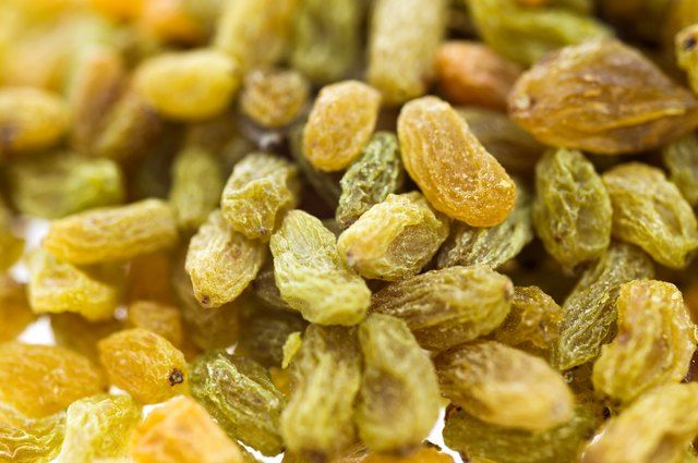 تصویر 2 از کشمش سبز ارگانیک اعلا با طعمی طبیعی و شیرین مناسب انواع آجیل